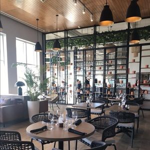 Meet your Posher, Art